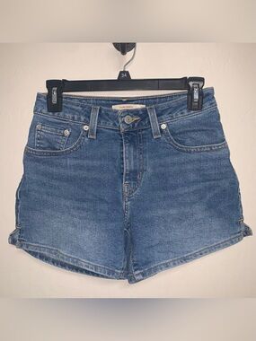Women’s Levi’s A-Line Jean Shorts